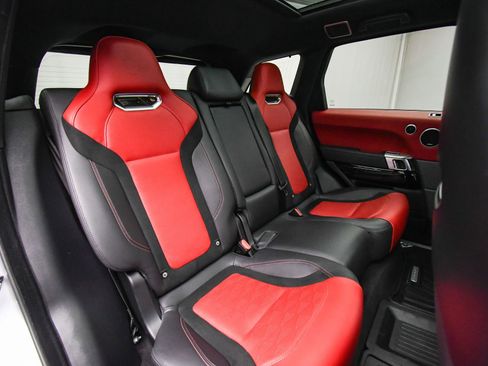 Used 2022 Land Rover Range Rover Sport SVR image 49