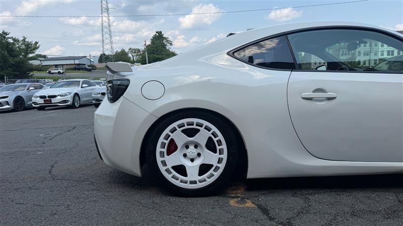 Used 2018 Subaru BRZ Limited w/ Performance Package RWD image 5