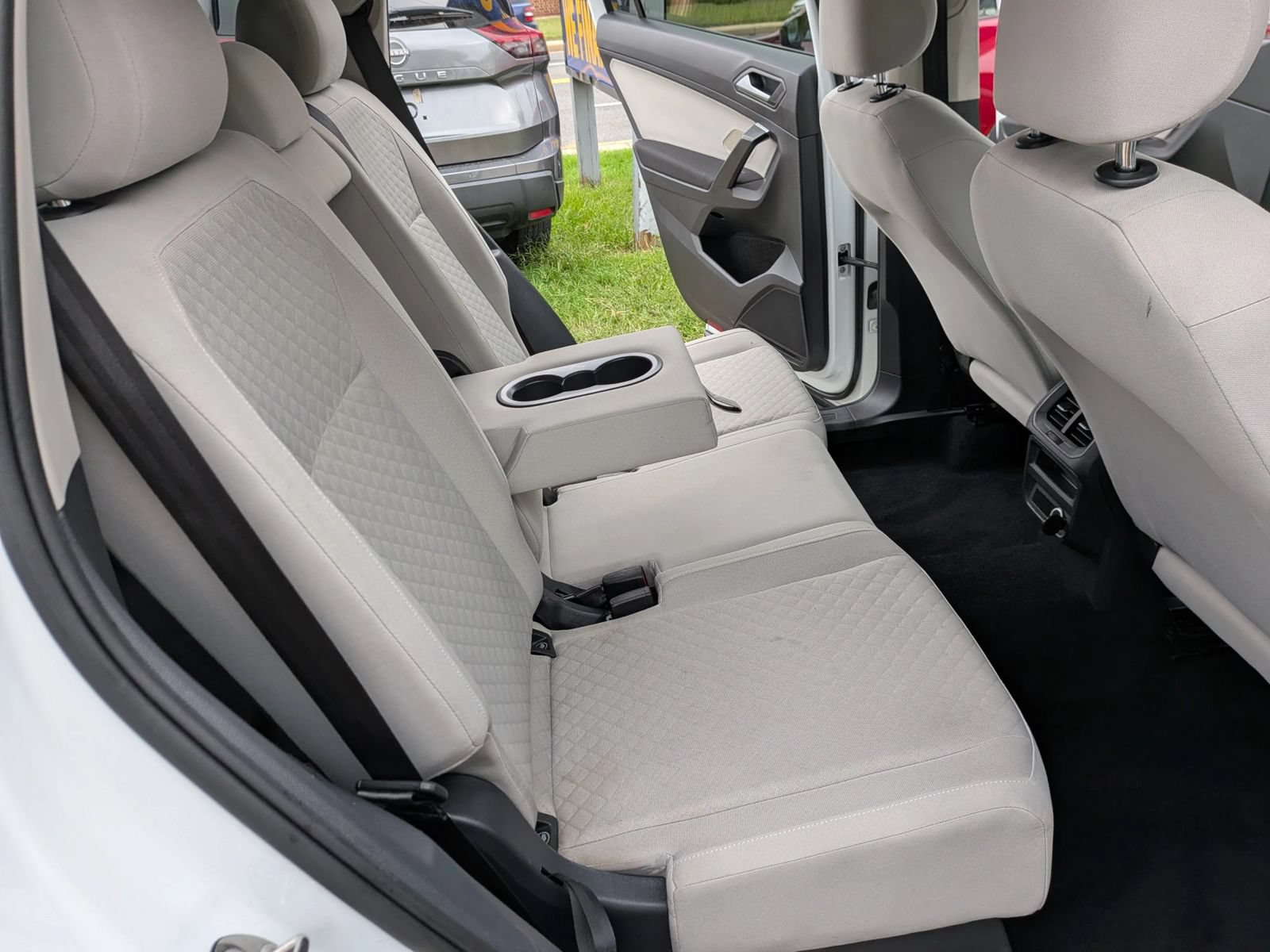 Used 2021 Volkswagen Tiguan S AWD/4WD image 32