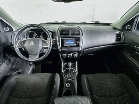 Used 2014 Mitsubishi Outlander Sport SE AWD/4WD image 27