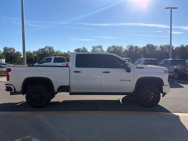Used 2024 Chevrolet Silverado 2500 LTZ w/ LTZ Plus Package AWD/4WD image 6