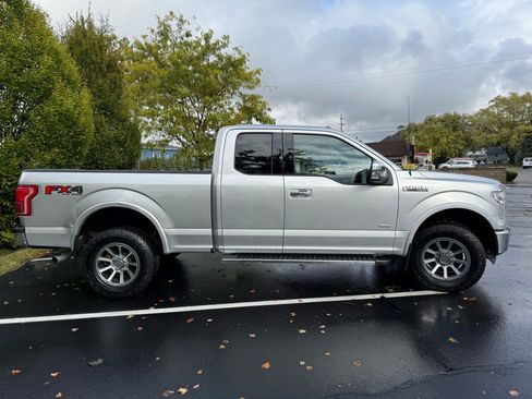 Used 2015 Ford F150 Lariat image 4