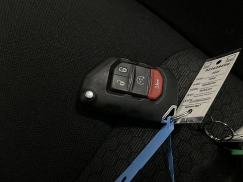 Used 2023 Jeep Gladiator Rubicon w/ Cold Weather Group image 27