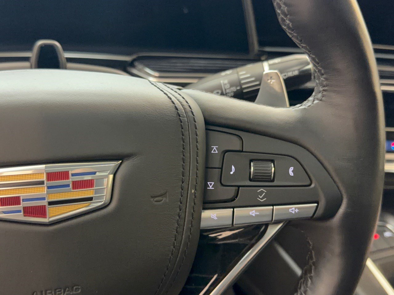 Certified 2023 Cadillac Escalade V AWD/4WD image 19