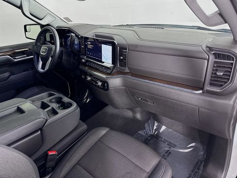 Certified 2023 GMC Sierra 1500 Elevation image 28
