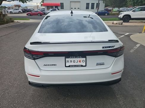 Used 2023 Honda Accord Sport image 6