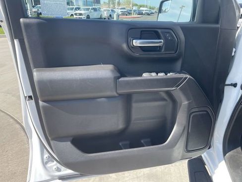 Used 2022 Chevrolet Silverado 1500 Custom image 21