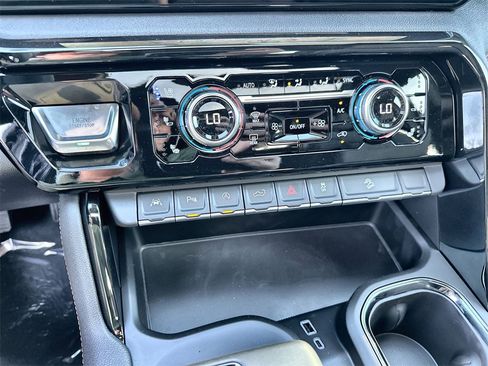 New 2026 GMC Sierra 1500 AT4 w/ AT4 Premium Package image 27