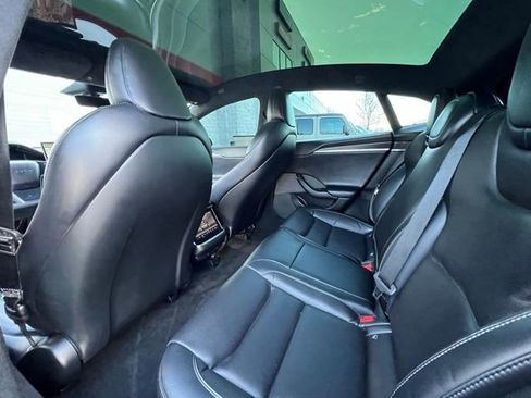 Used 2021 Tesla Model S Plaid image 26