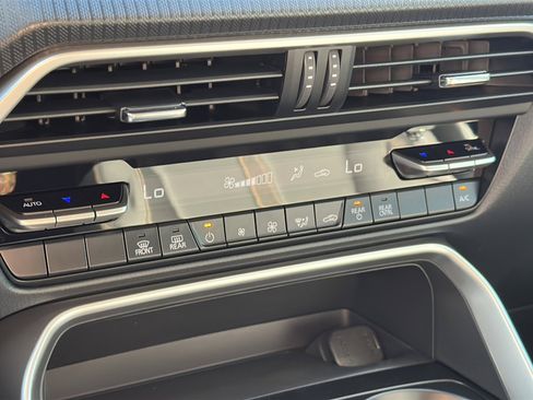 New 2026 MAZDA CX-90 3.3 Turbo w/ Select Package image 24