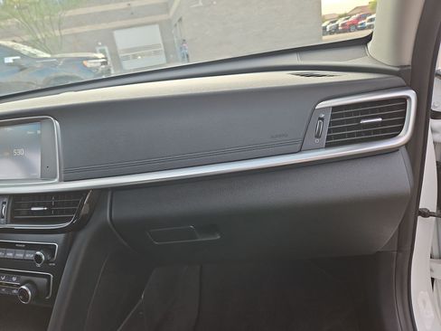 Used 2020 Kia Optima LX FWD image 29