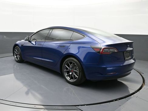 Used 2021 Tesla Model 3 Long Range image 5