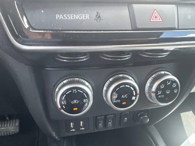 Used 2023 Mitsubishi Outlander Sport ES AWD/4WD image 14