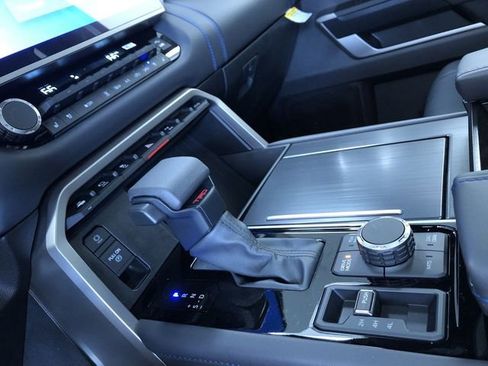 New 2026 Toyota Tundra Limited AWD/4WD image 23