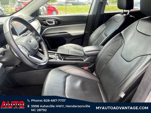 Used 2022 Jeep Compass Limited AWD/4WD image 24
