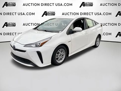 Used 2022 Toyota Prius LE FWD image 1