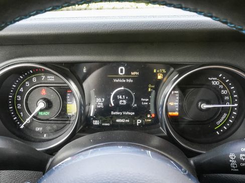 Used 2021 Jeep Wrangler Unlimited Rubicon 4xe w/ Cold Weather Group AWD/4WD image 21