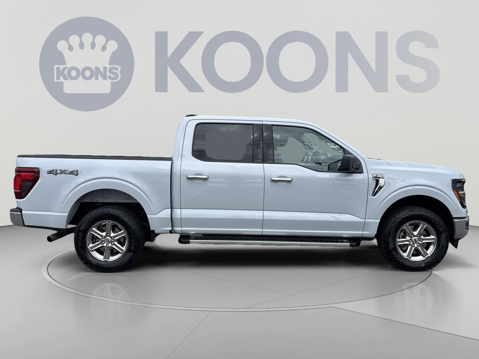 Used 2025 Ford F150 XLT w/ Equipment Group 301A Standard AWD/4WD image 8