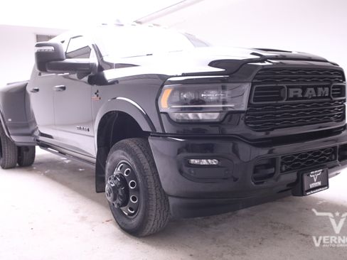 Used 2024 RAM 3500 Limited image 7