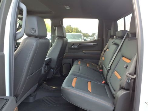 New 2026 GMC Sierra 1500 AT4 w/ AT4 Premium Package AWD/4WD image 21