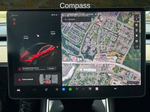 Used 2019 Tesla Model 3 Standard Range Plus image 11