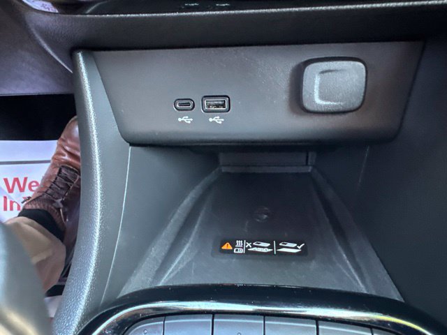 Used 2024 Buick Encore GX Sport Touring w/ Advanced Technology Package FWD image 28