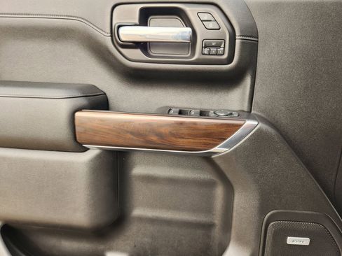 Used 2021 GMC Sierra 1500 SLT w/ SLT Premium Plus Package image 23