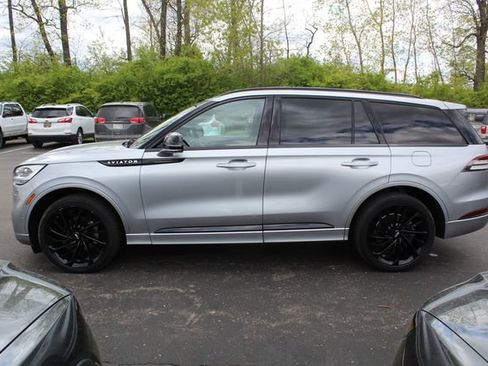 Certified 2023 Lincoln Aviator Black Label w/ Jet Package AWD/4WD image 8