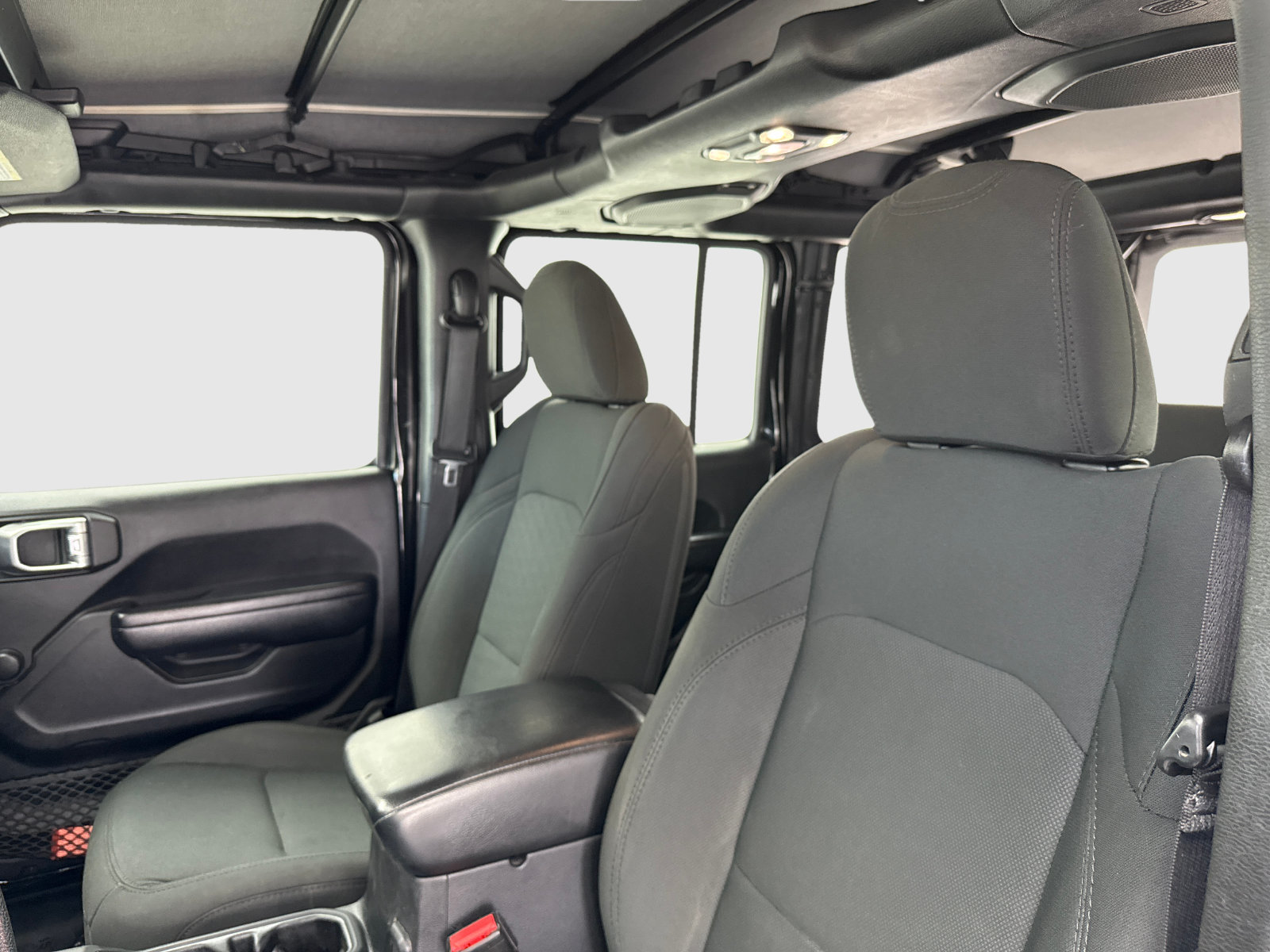 Used 2021 Jeep Wrangler Unlimited Sport AWD/4WD image 15