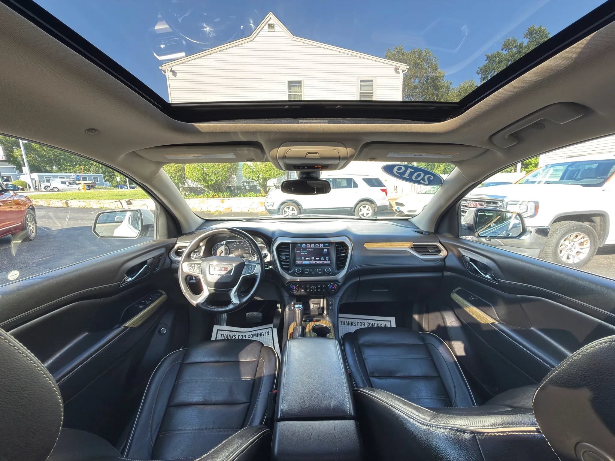 Used 2019 GMC Acadia Denali AWD/4WD image 32