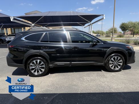 Used 2025 Subaru Outback Limited AWD/4WD image 8