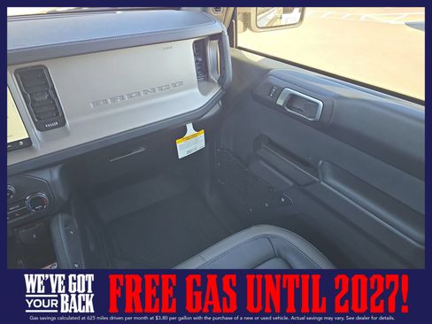 New 2025 Ford Bronco Outer Banks w/ Sasquatch Package AWD/4WD image 12