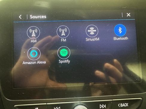 Used 2020 Chevrolet Equinox Premier image 34