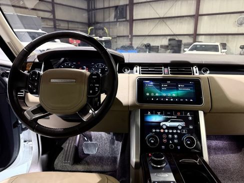 Used 2020 Land Rover Range Rover AWD/4WD image 30