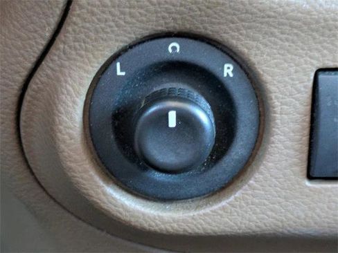 Certified 2016 Jeep Wrangler Unlimited Sahara w/ Max Tow Package image 23