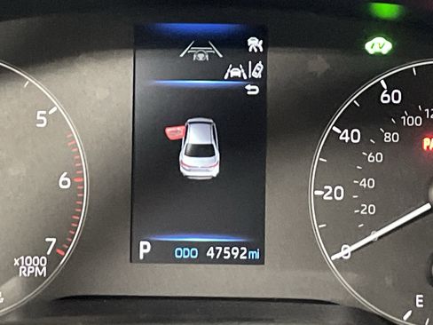 Used 2025 Toyota Corolla LE image 13