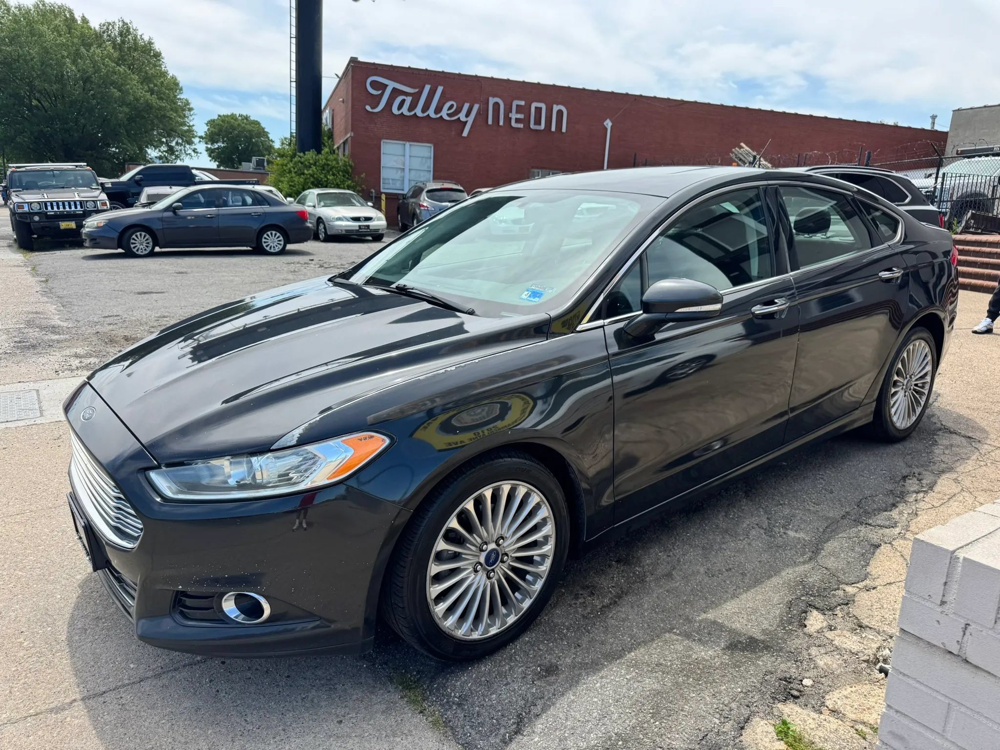 Used 2014 Ford Fusion Titanium FWD image 7