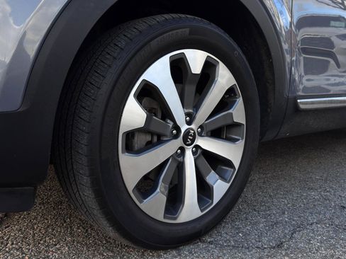 Used 2020 Kia Telluride EX w/ EX Premium Package image 13