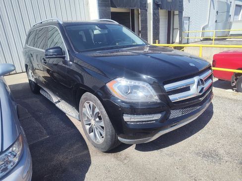 Used 2013 Mercedes-Benz GL 450 4MATIC image 2