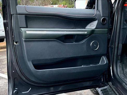Used 2022 Ford Expedition Timberline image 21