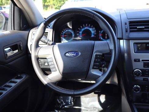 Used 2011 Ford Fusion SEL w/ 302A Rapid Spec Order Code FWD image 13
