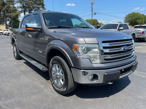 Used 2014 Ford F150 Lariat w/ Equipment Group 502A Luxury AWD/4WD image 4