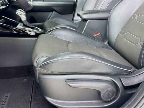 Used 2024 Kia Forte GT-Line FWD image 21