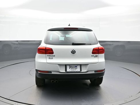 Used 2015 Volkswagen Tiguan SE image 7