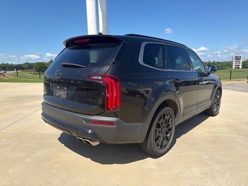 Used 2021 Kia Telluride EX w/ EX Premium Package AWD/4WD image 7