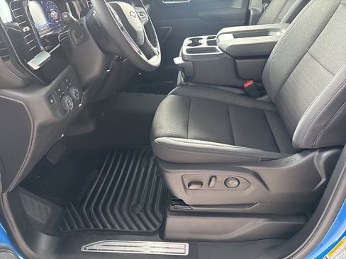 New 2025 Chevrolet Silverado 1500 LT image 7