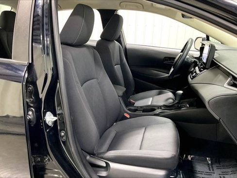 Used 2024 Toyota Corolla LE FWD image 7