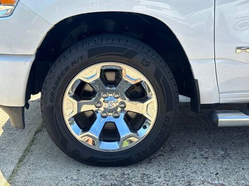 Used 2019 RAM 1500 Big Horn AWD/4WD image 35