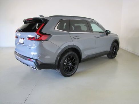 Certified 2025 Honda CR-V Sport image 25