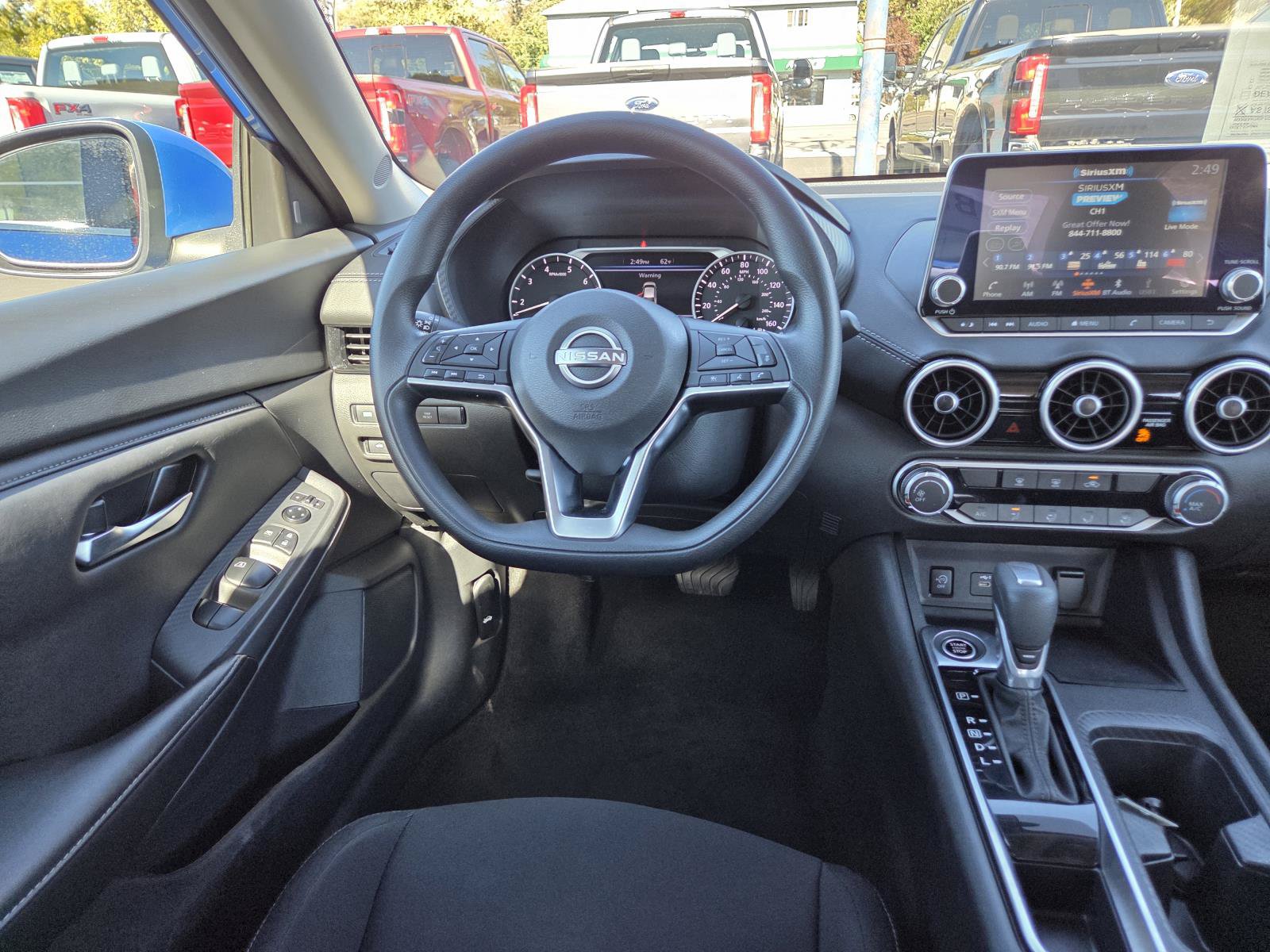Used 2025 Nissan Sentra SV FWD image 16